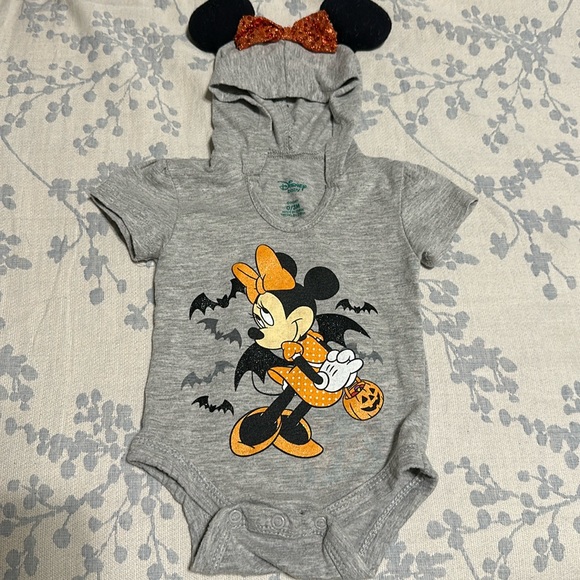 Minnie Halloween onesie - Picture 1 of 3